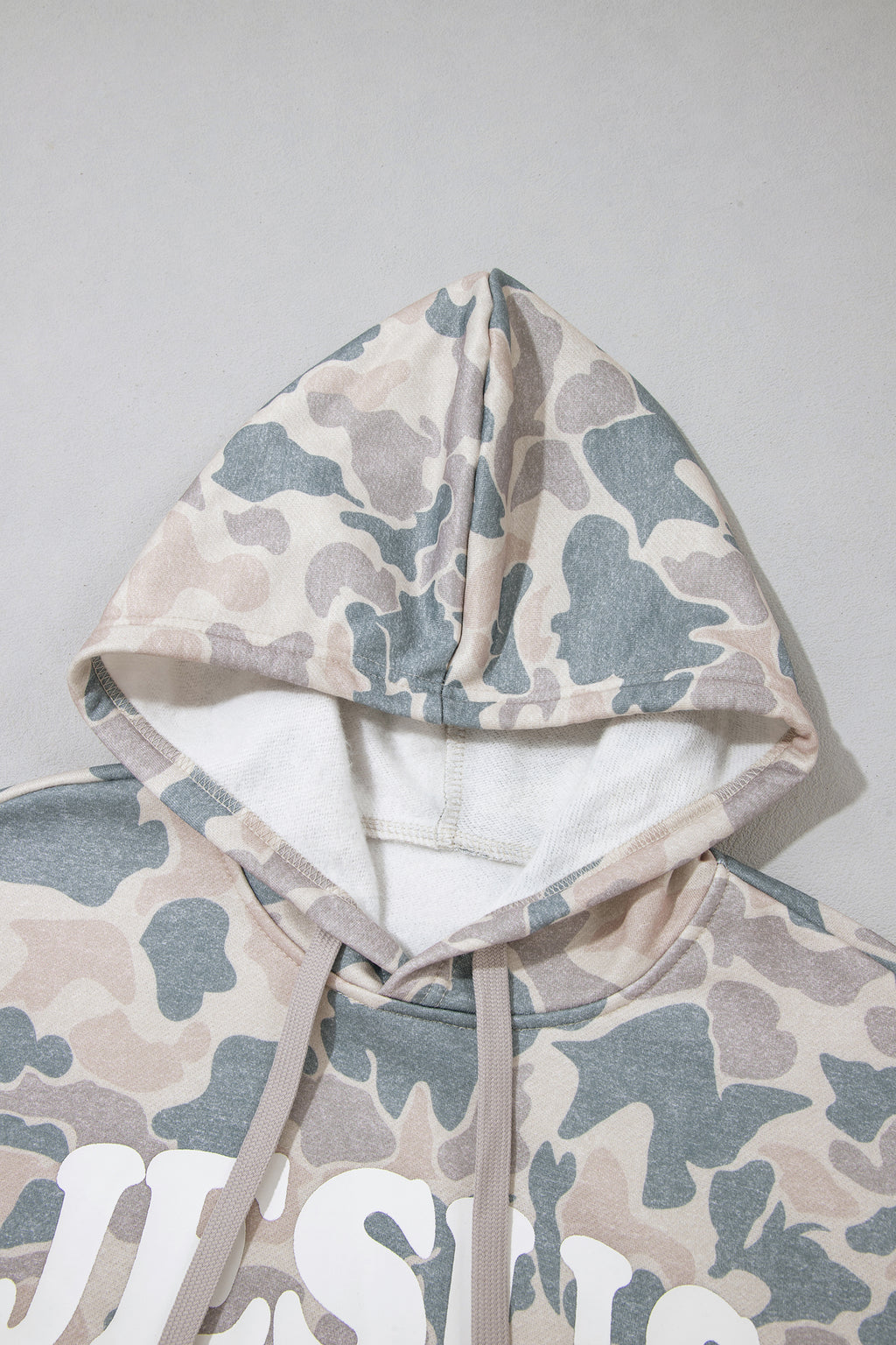 Brown Retro Camouflage Jesus Loves You Print Relaxed Hoodie