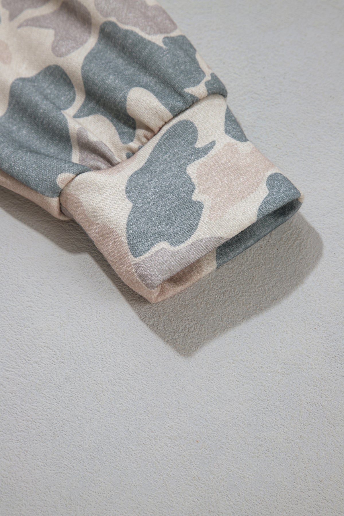 Brown Retro Camouflage Jesus Loves You Print Relaxed Hoodie