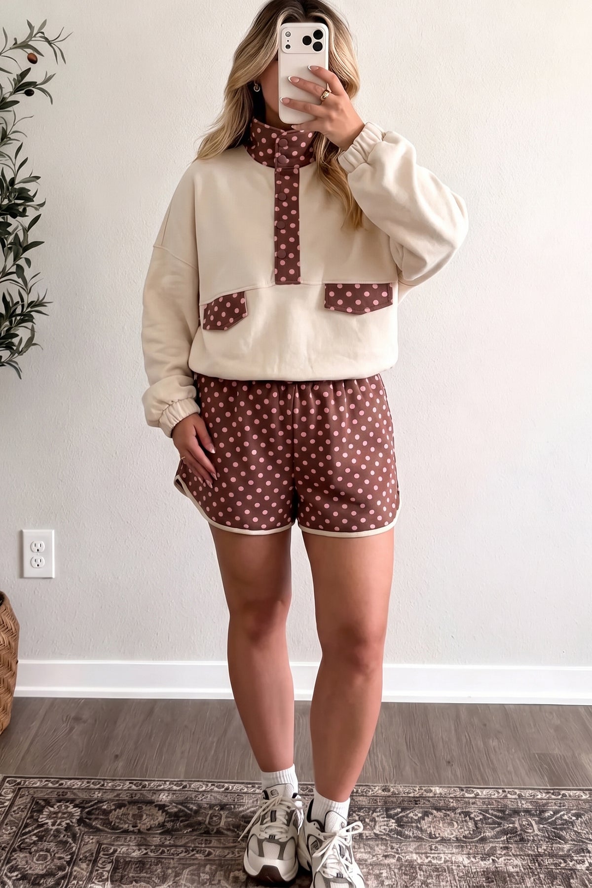 Brown Polka Dot Contrast Baggy Pullover and Elastic Waist Shorts 2pcs Set PREORDER ETA 3 WEEKS